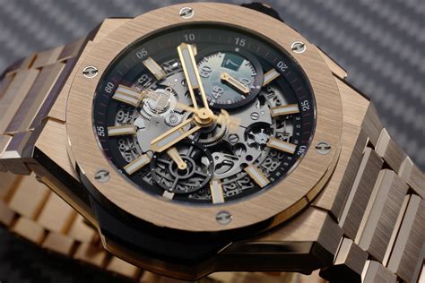 Top 10 Hublot Gold Watches For Men And Women With Prices